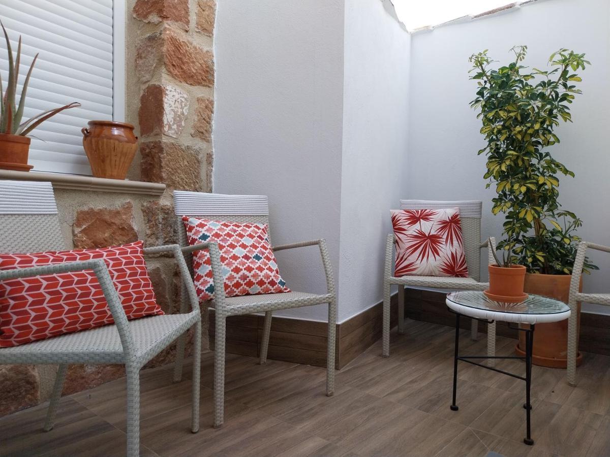 Baños de la Encina Alojamientos Rurales Arbonaida מראה חיצוני תמונה
