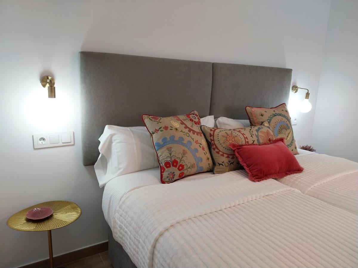 Baños de la Encina Alojamientos Rurales Arbonaida מראה חיצוני תמונה